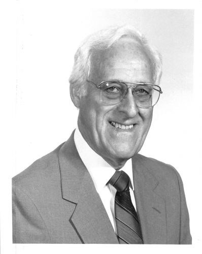 Obituario de Robert Weekley