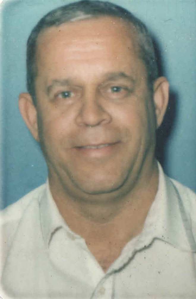 Claude Lamoureux Obituary Ste. Adele, QC