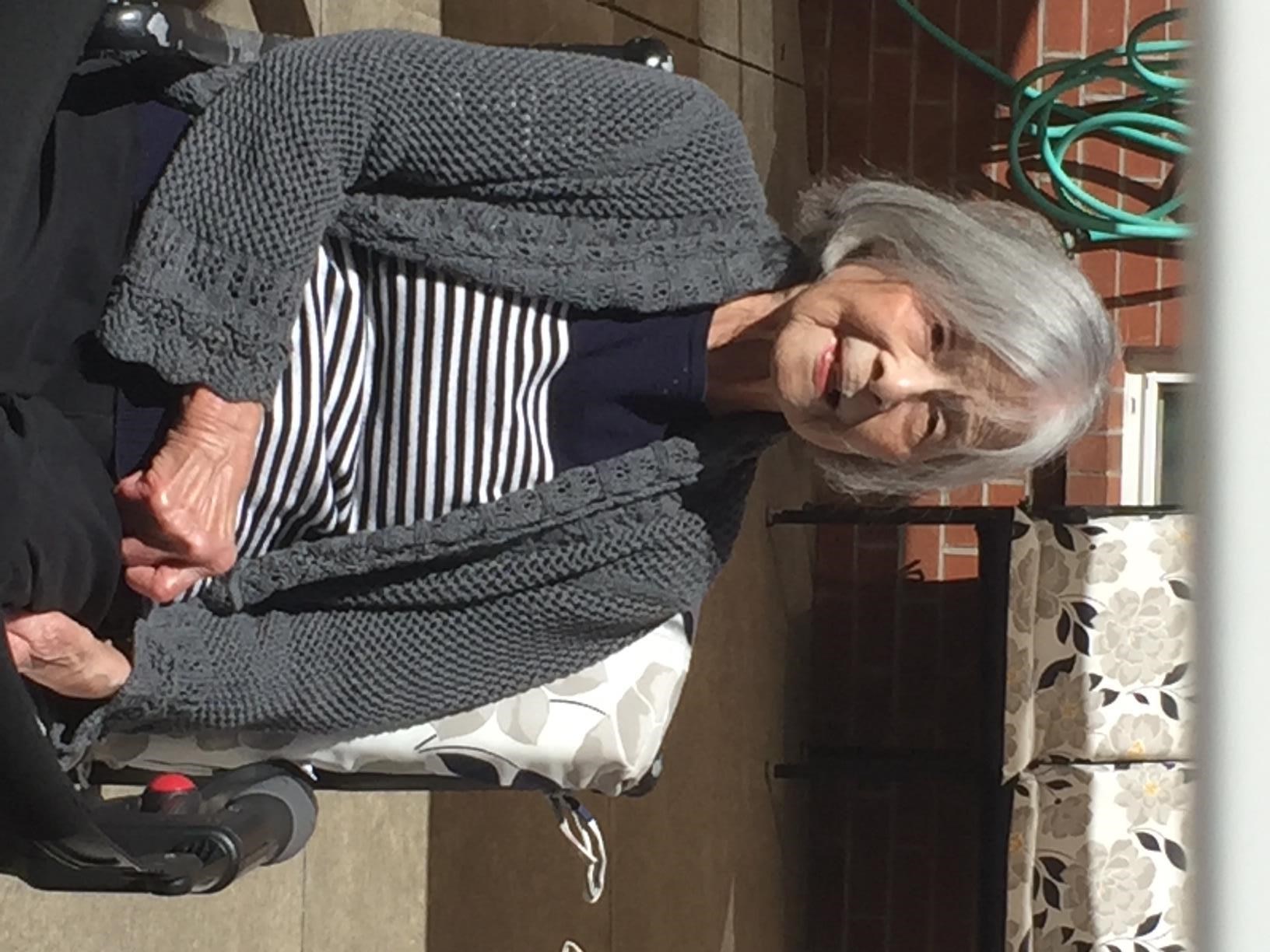 Obituary of Pearl Frances Calvert