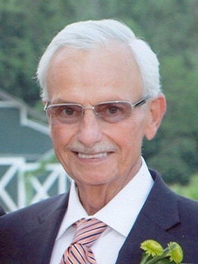 Obituario de Larry Michael "Mickey" Smith