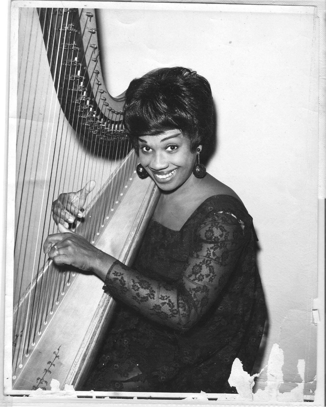 Obituary of Carol Deanglis Cunningham