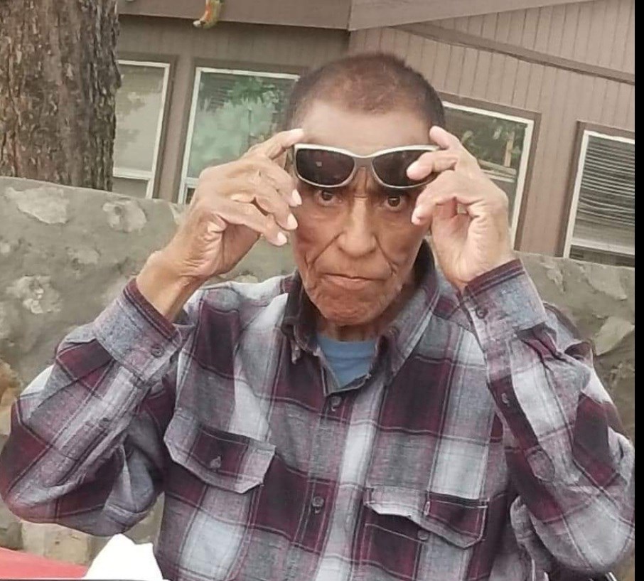 Obituary of Rogelio A. Lara