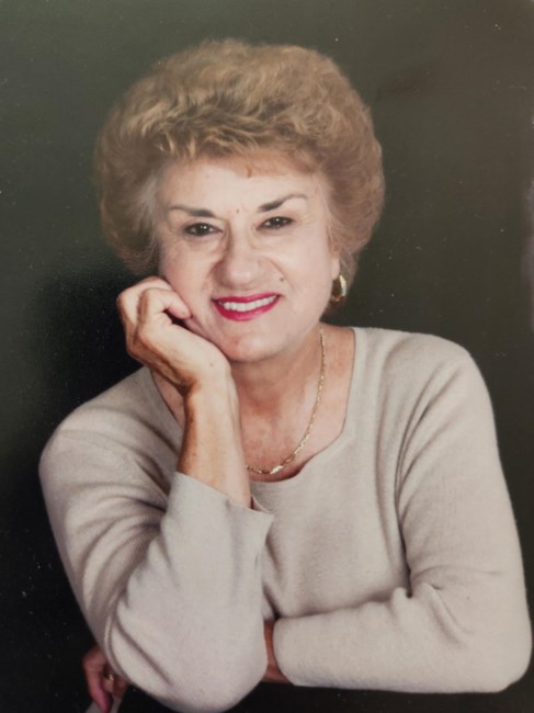 Obituary of Dorothy Filippone Delasalas