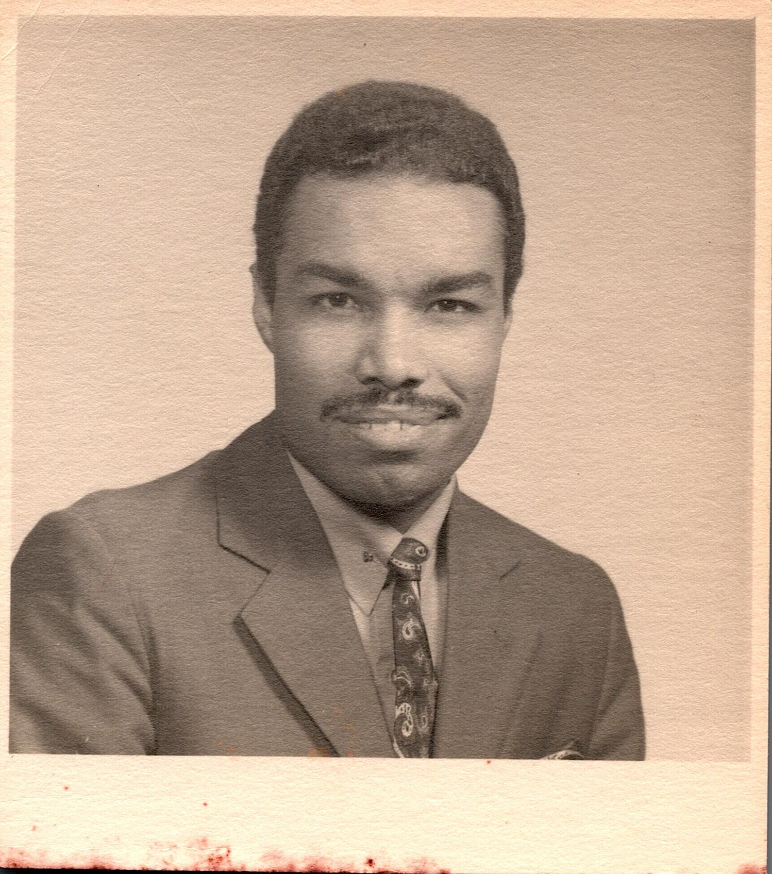 Obituary of Ronnie B. Scott