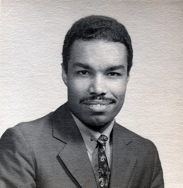 Obituary of Ronnie B. Scott