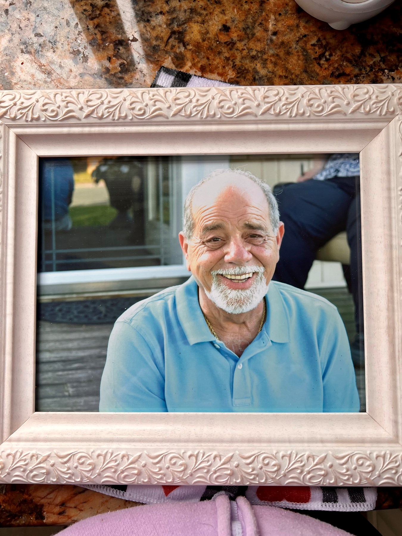 Avis de décès de Arthur J Mendez