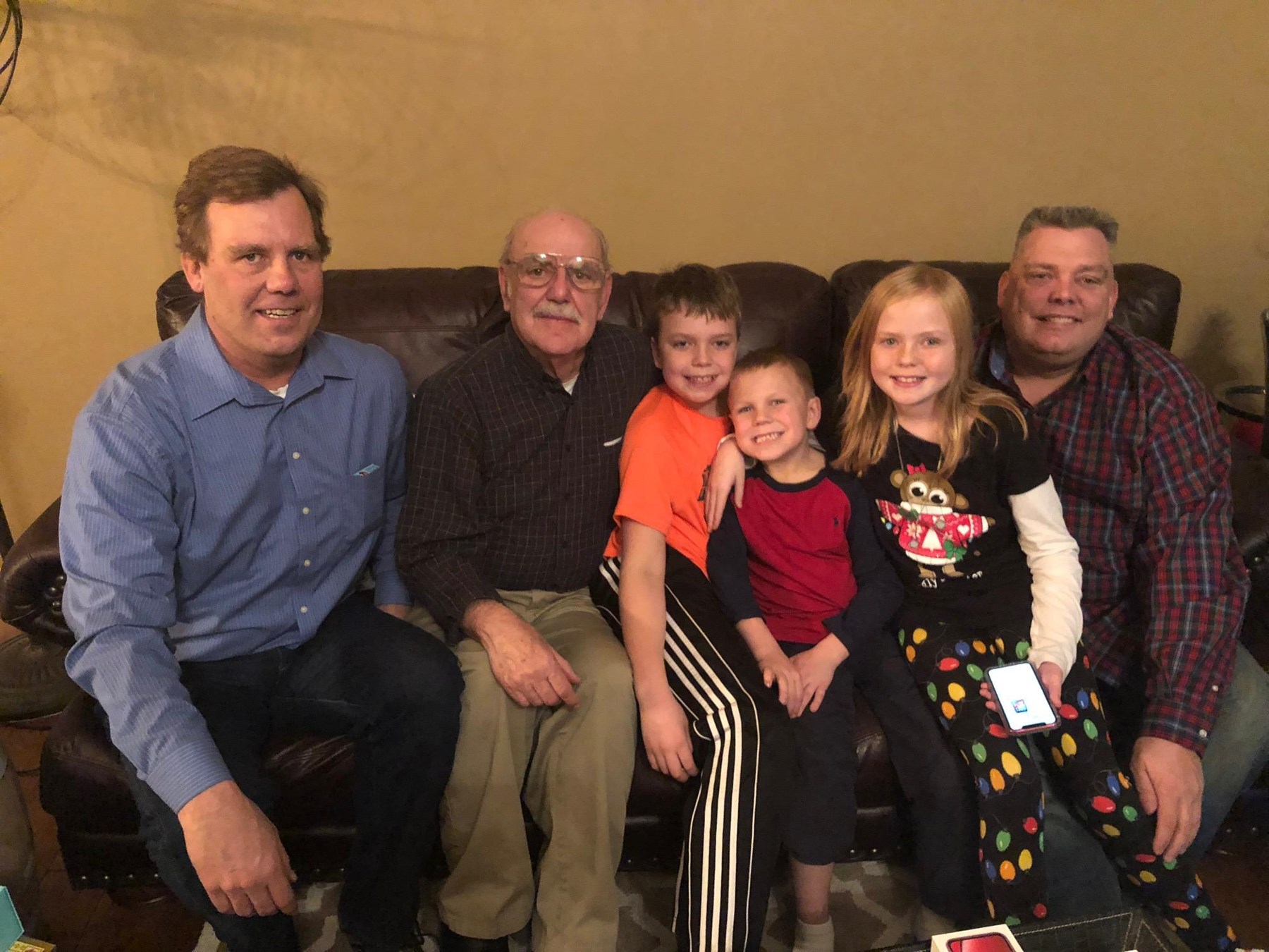 Obituary of Ron J. Henney Jr.