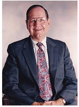 Obituary of Max E Smith