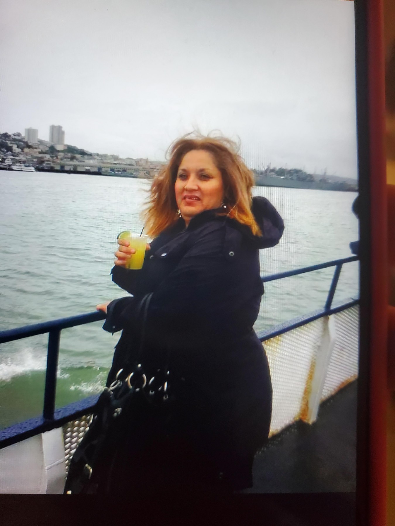 Obituario de Esperanza Linda Leal