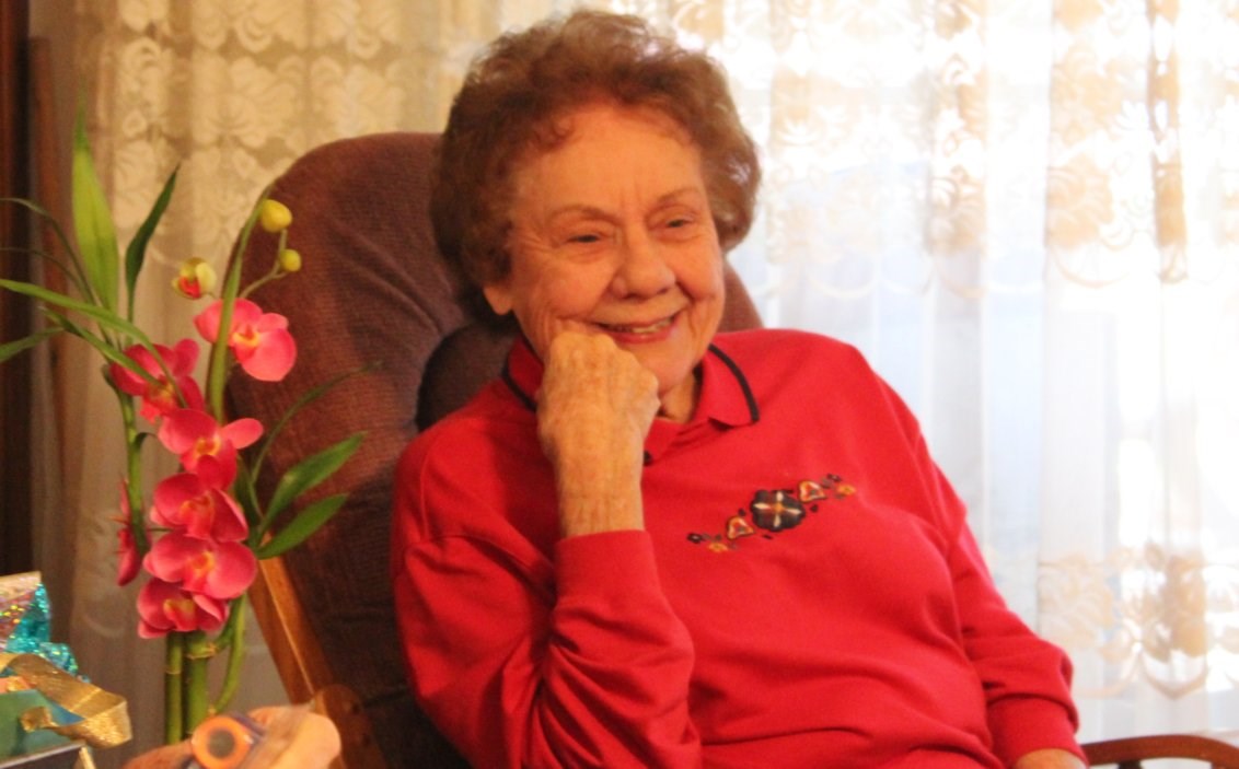 Obituario de Laura Jean DeDear