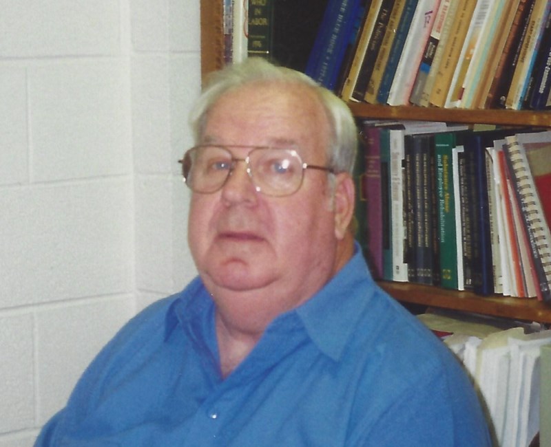 Obituary of Hubert M. Householder Sr.