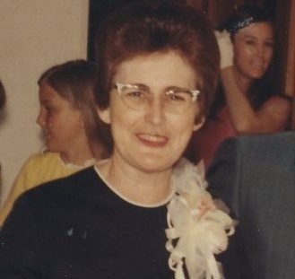 Obituary of Mrs. Lillian Lura (Martin) Jones Hallmark