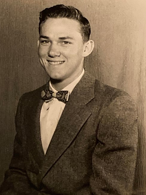 Obituary of Max Alva Holt