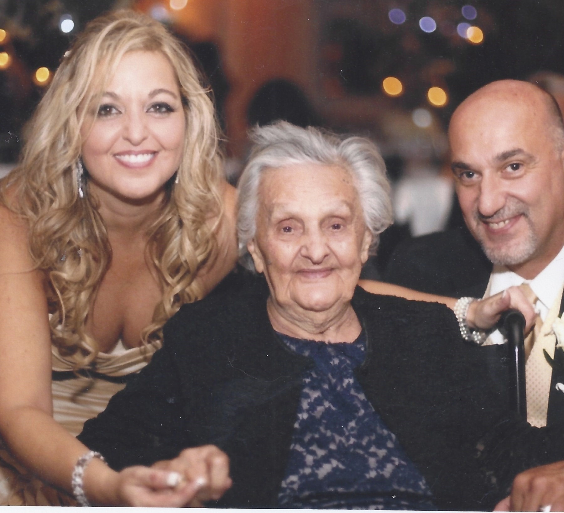 Obituary of Eleni Platanias