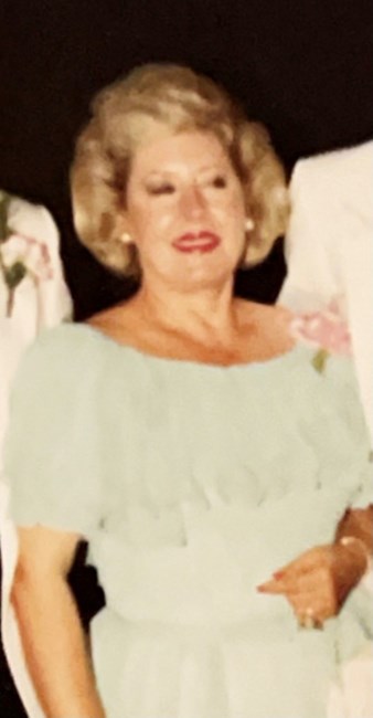 Obituario de Margaret N. Nicola