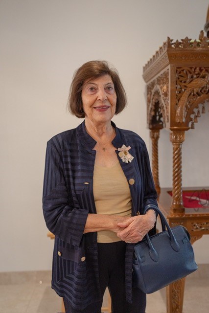 Obituary of Elaine Camaras