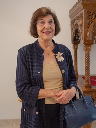 Obituary of Elaine Camaras