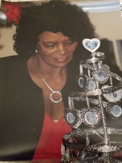 Obituary of Geneva Simmons