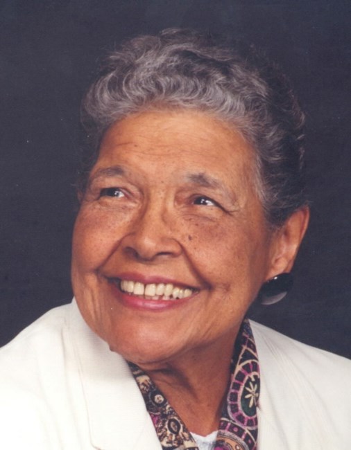 Obituary of Helen Louise Smoot Arnold