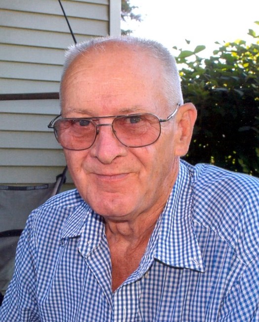 Obituary of Robert Eugene McCoy