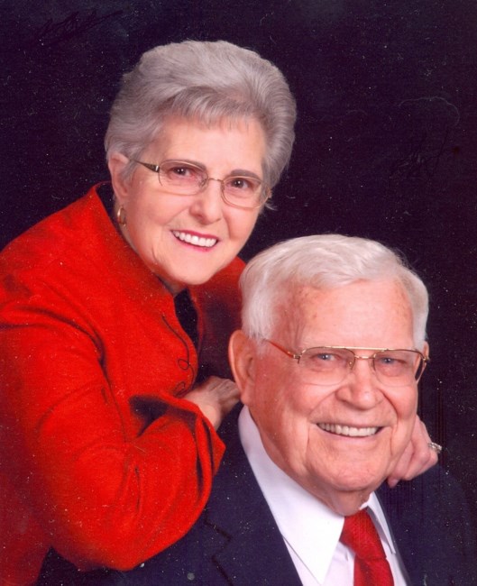 Obituary of Francis Carolyn Helms Duke