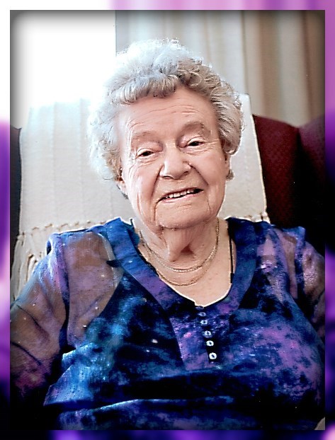 Obituary of Phyllis Dorothy Stone