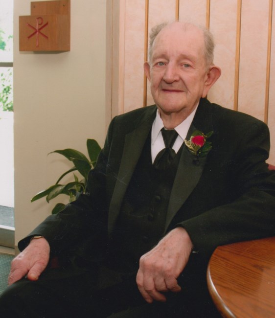 Obituary of Robert G. Lloyd