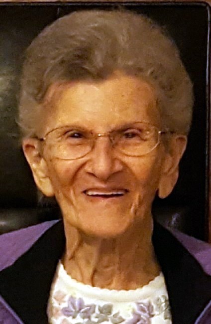 Obituary of Dorothy Jean Holt