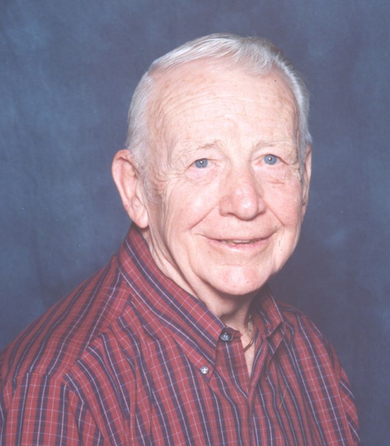 Obituario de James E. Mount