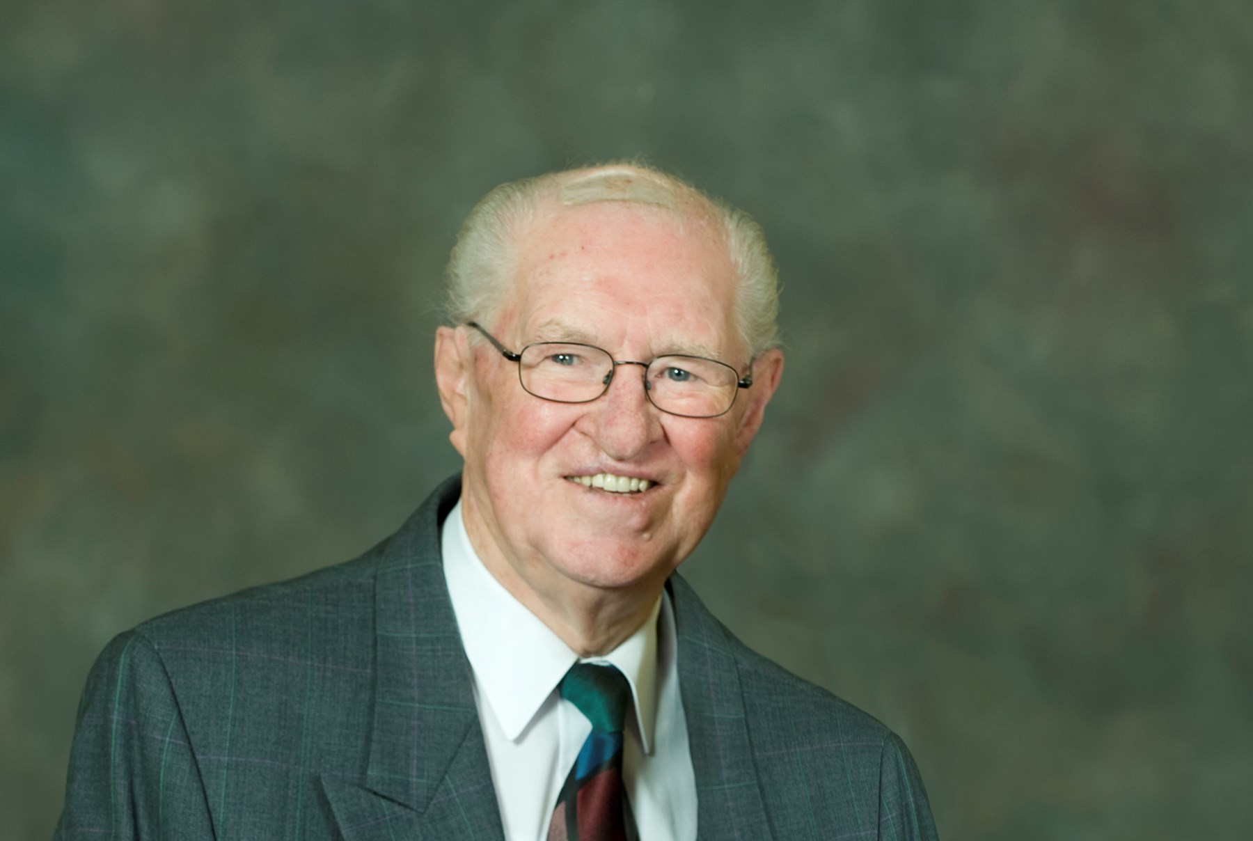 Obituary of George Henry Loewen