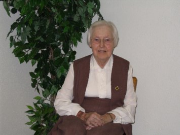 Obituary of Ann Frances Hoff