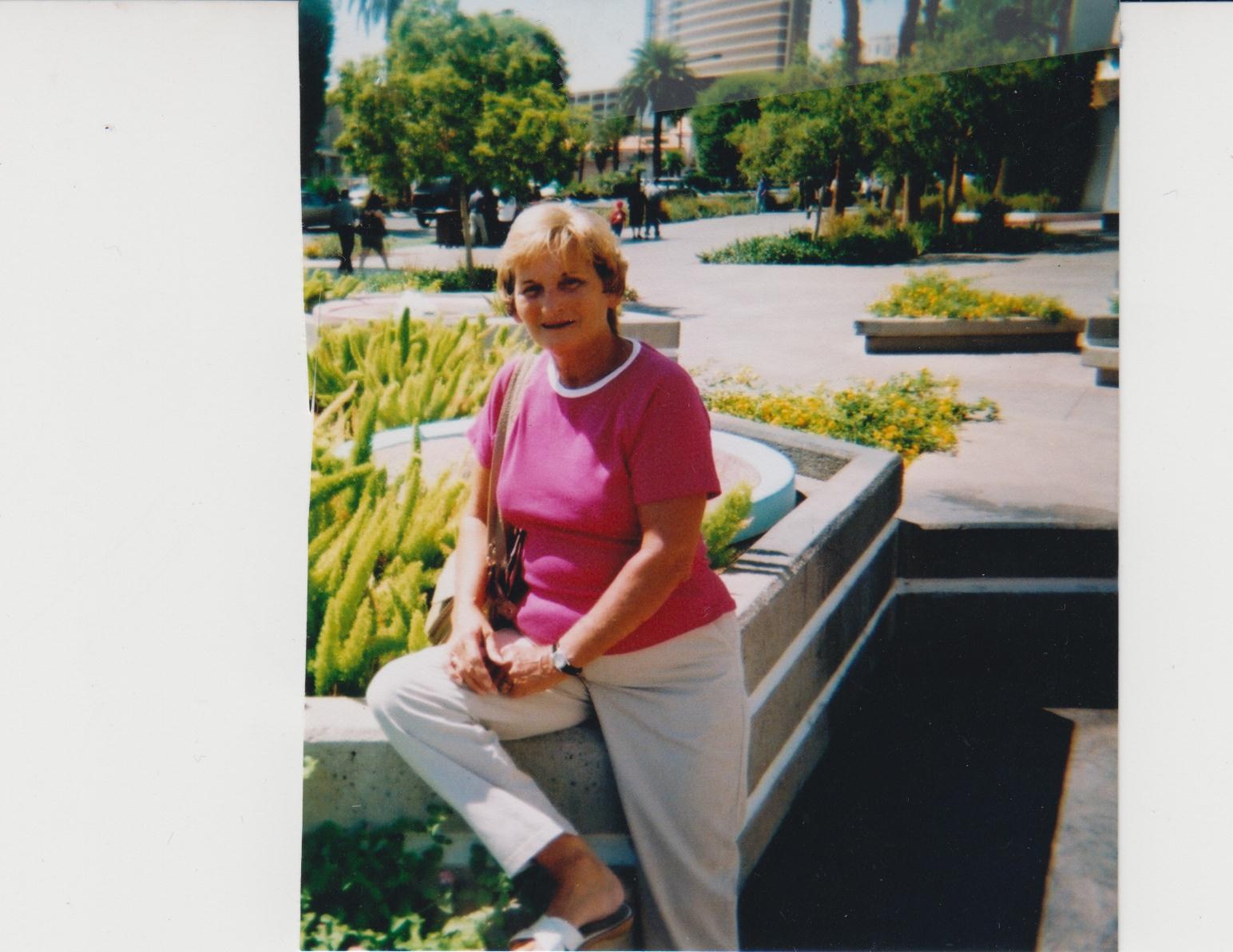 Obituary of Bonnie Lou Taylor