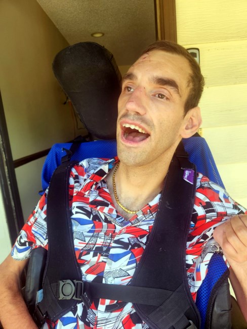 Avis de décès de Larry "Robbie" Robert Brown Jr.