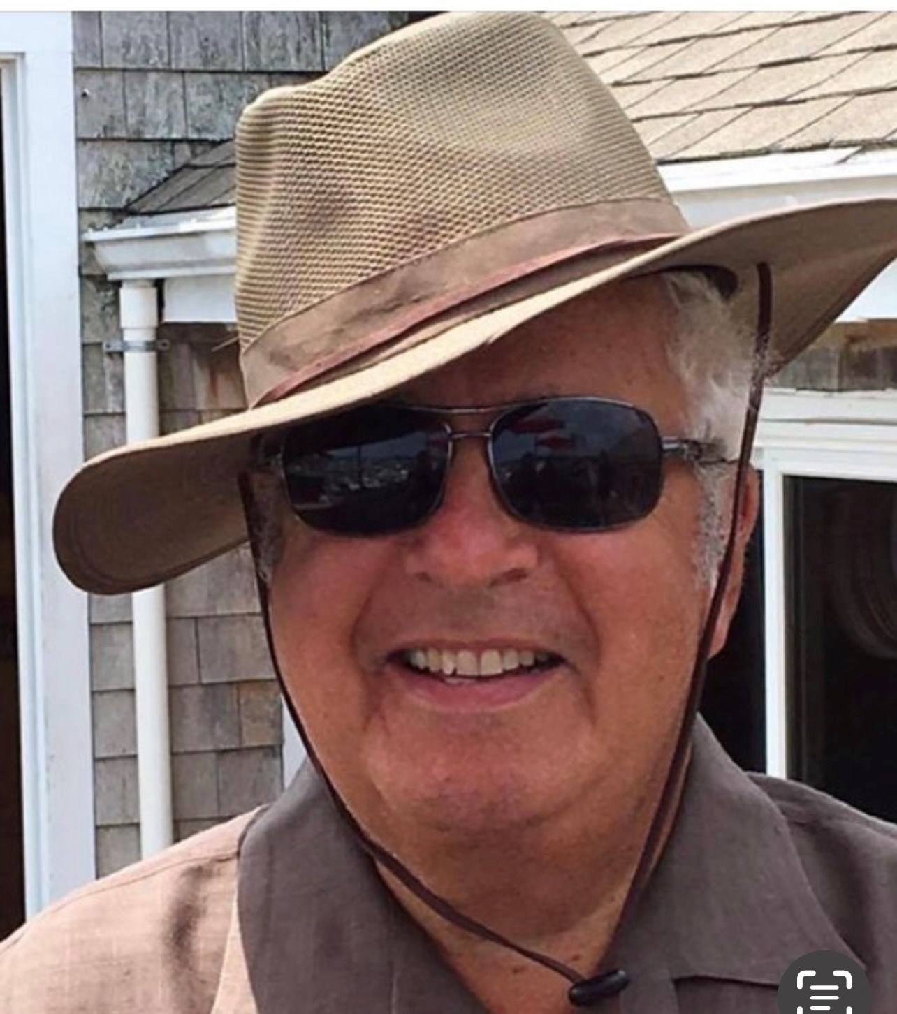 Arthur Epstein's Instagram, Twitter & Facebook on IDCrawl