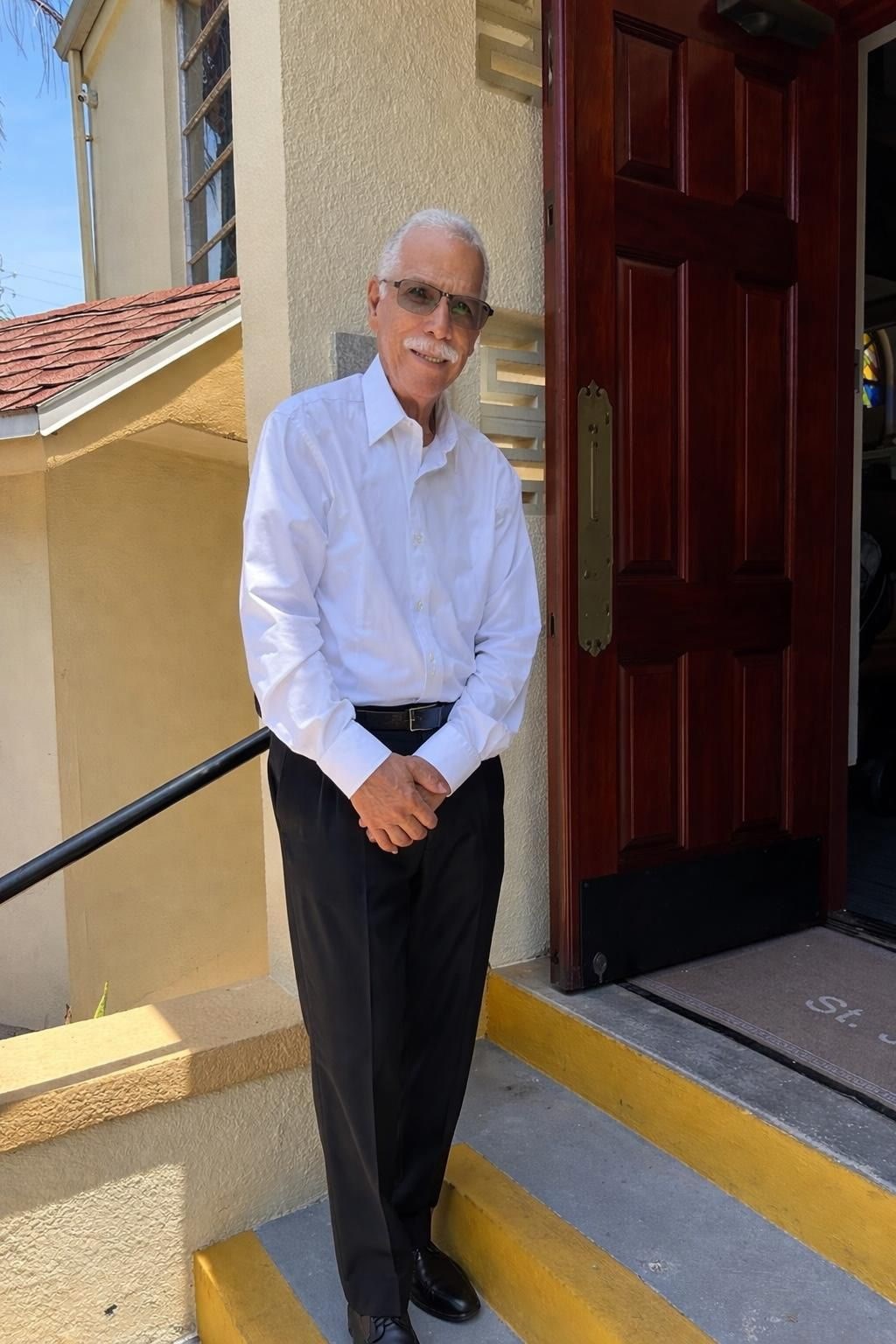 Obituary of Hernando Moreno