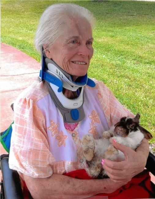 Obituary of Joy White