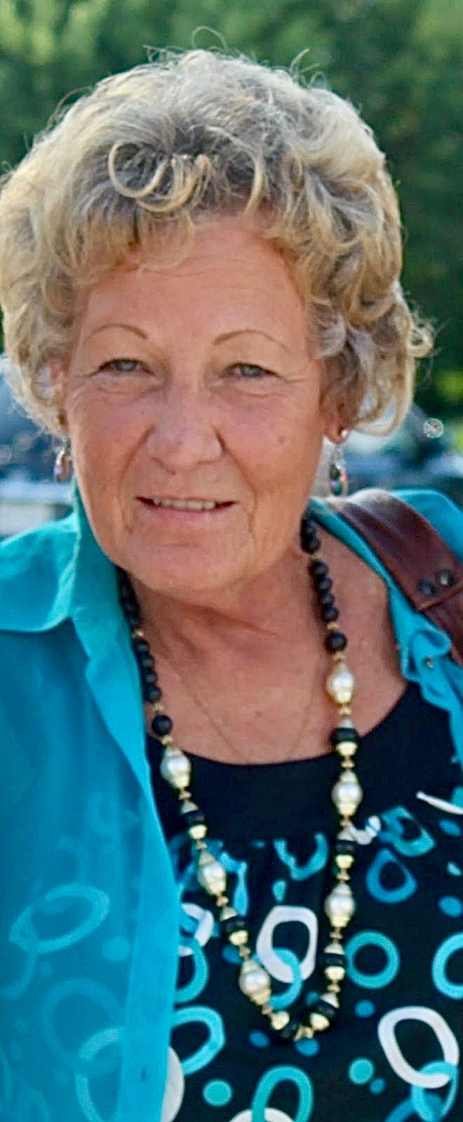 Obituary of Ann "Nana" Montemayor