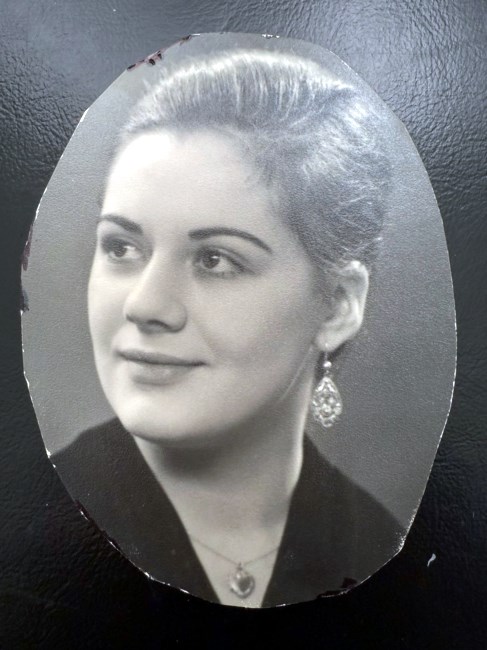 Obituary of Marie Teresa Agopian