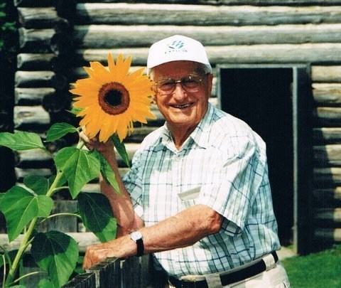 Obituary of Friedrich Johannes Schumann