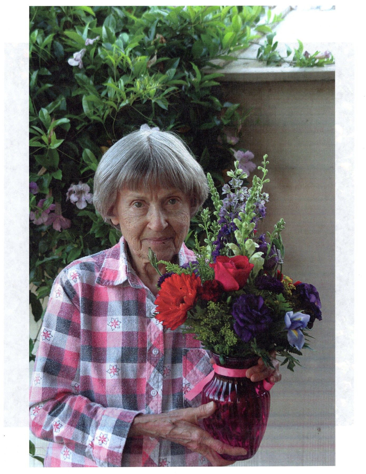 Avis de décès de Geraldine Elayne Hauser