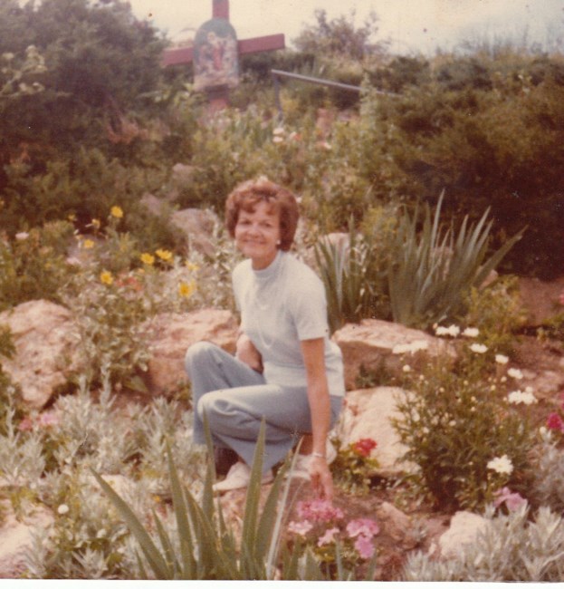 Obituary of Delores June Koehler Moore