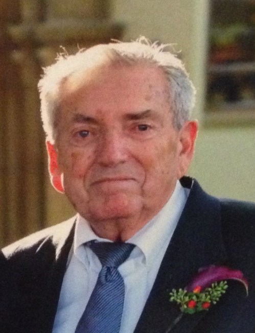 Obituary of Warren Charles Mueller