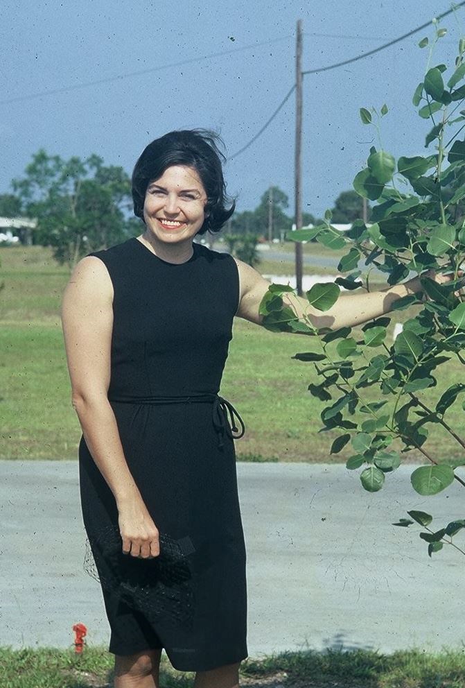 Obituary of Mary Ellen Diez