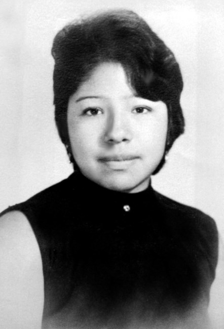 Obituary of Gloria Santiago Hernandez