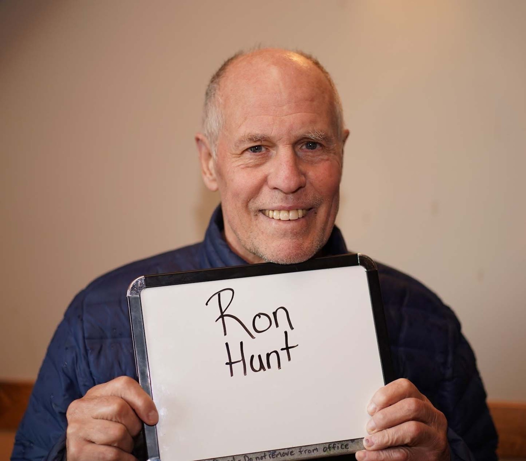 Avis de décès de Ronald Emil Hunt