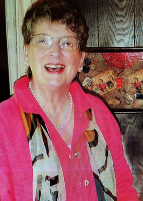 Obituary of Helen Alicia VanDyk Holkeboer