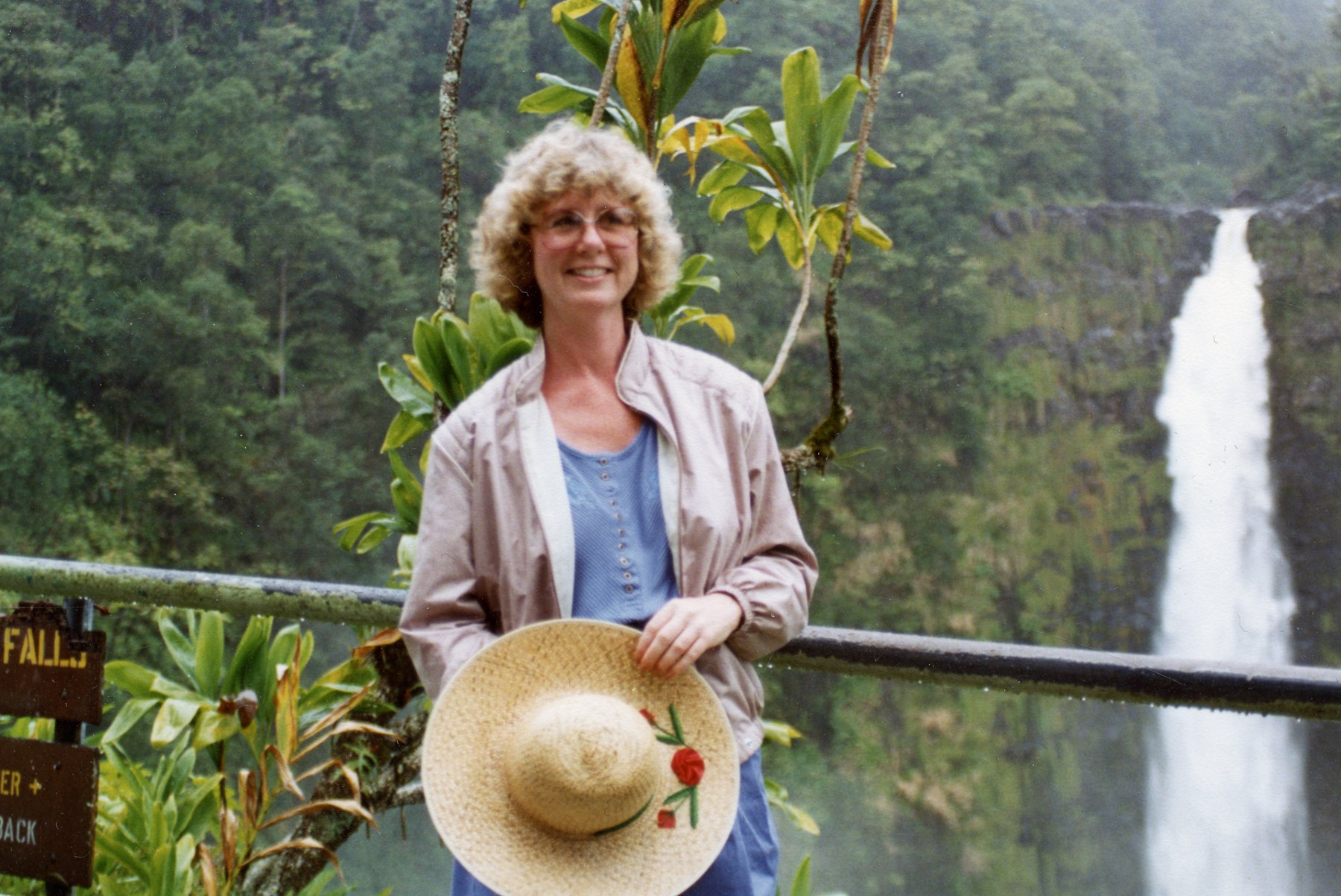Obituary of Angelia Gail Wyles