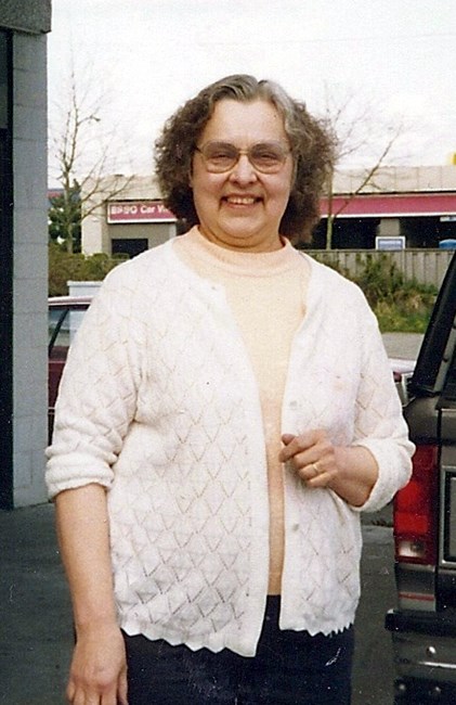 Obituary of Elizabeth Mary Clara Kear