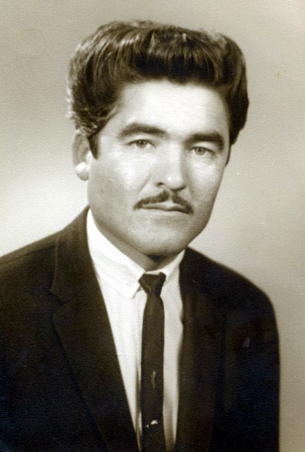 Obituary of Salvador Valencia Mendoza
