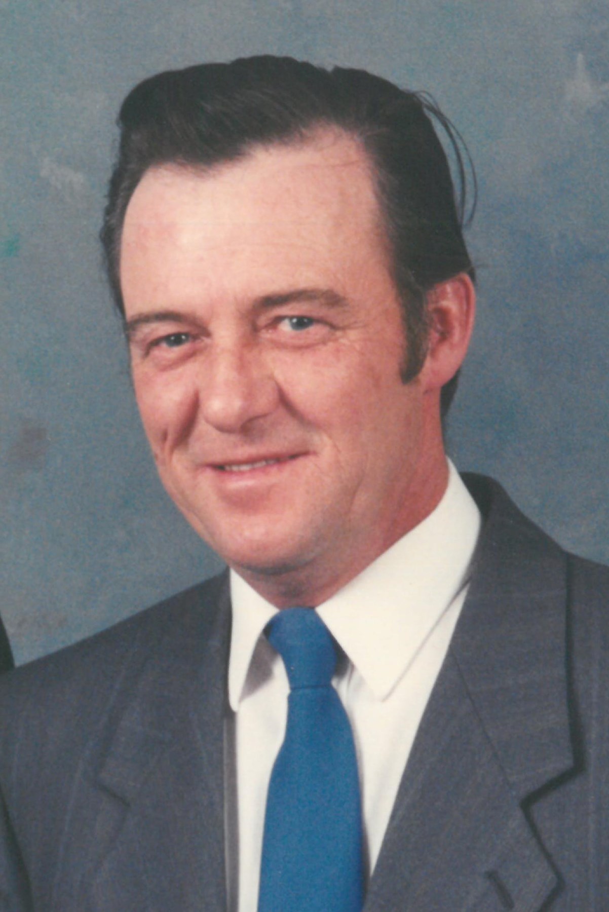 Obituary of Daryl Bertram Ross